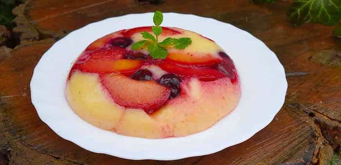 Puliszka gyümölcsökkel