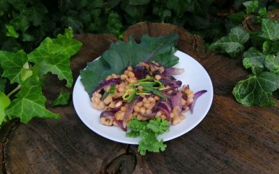 Bud Spencer hagymásbabja zöldséges tésztával és citromos puliszka