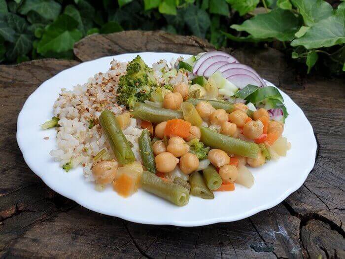 Makrobiotikus zöldbabos csicseriborsó